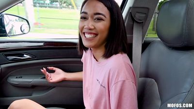 Adolescente mexicana para sexo rápido no carro